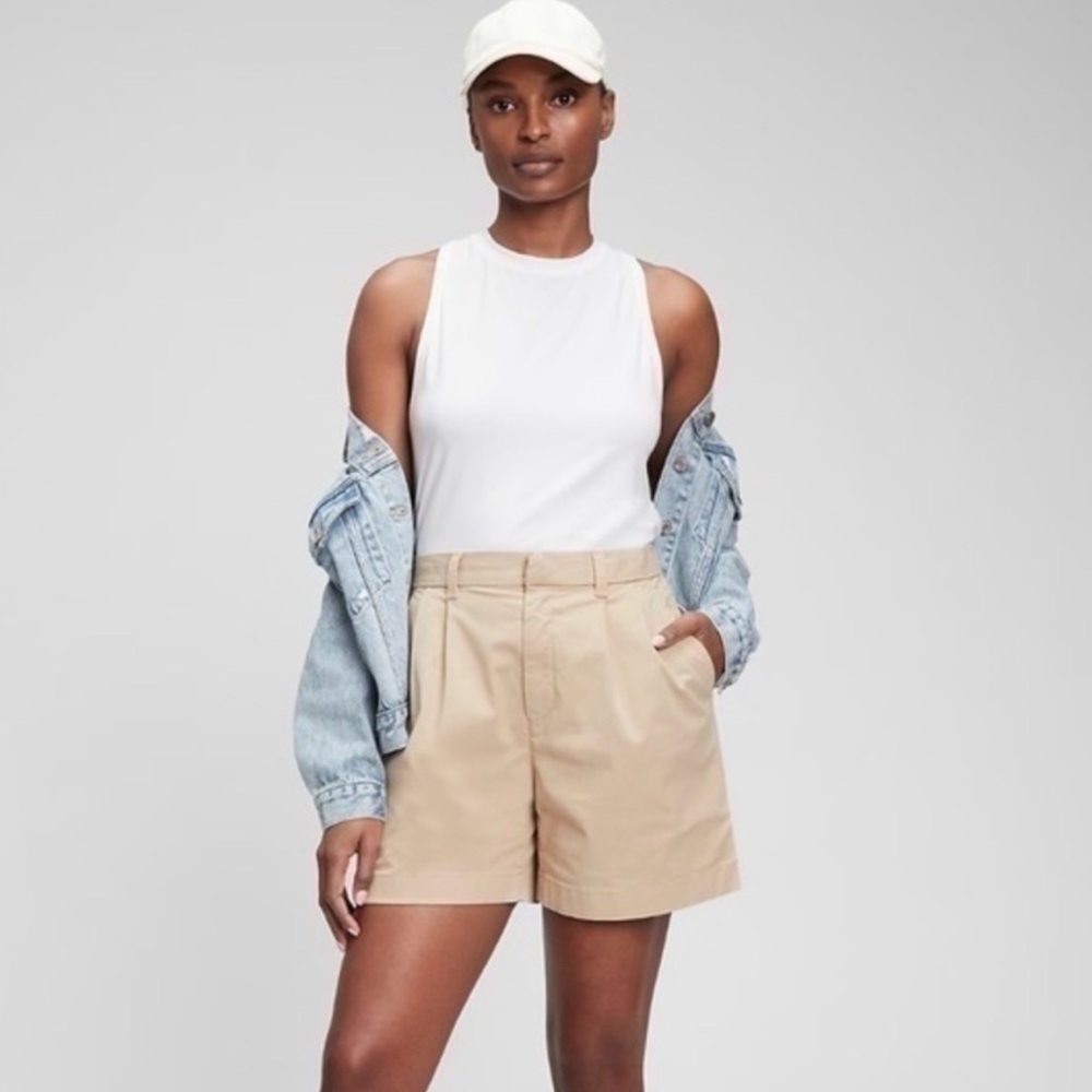 XL 365 high rise khaki short tall - new with tags